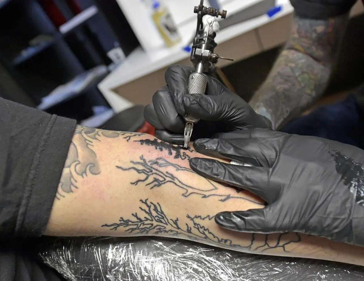 Tattoo Apprentice wanted immediately: APPLY NOW