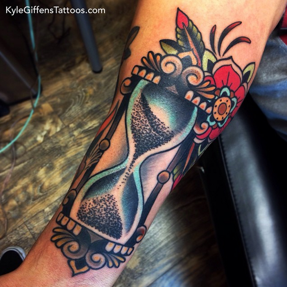 Traditional Hourglass tattoo by Kyle Giffen @ Little Pricks Tattoo ...