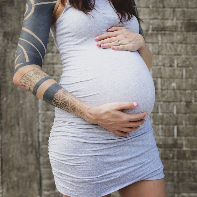 Um, If Youre Pregnant, You Might Want To Wait To Get A Tattoo ...